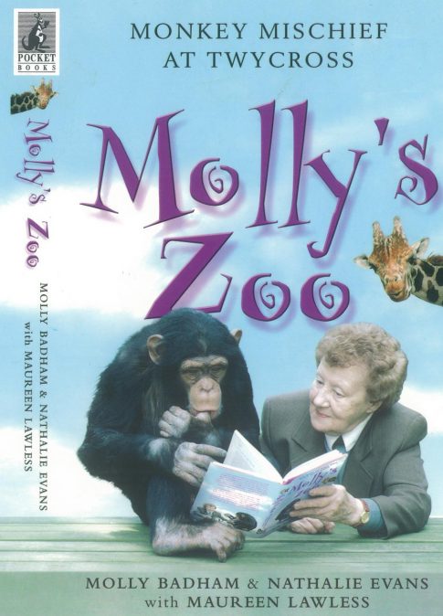 Book cover of Molly's Zoo